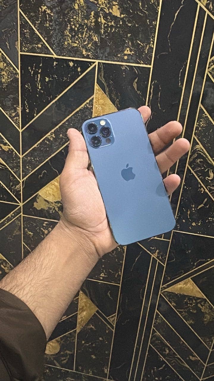 iPhone 12 Pro 2