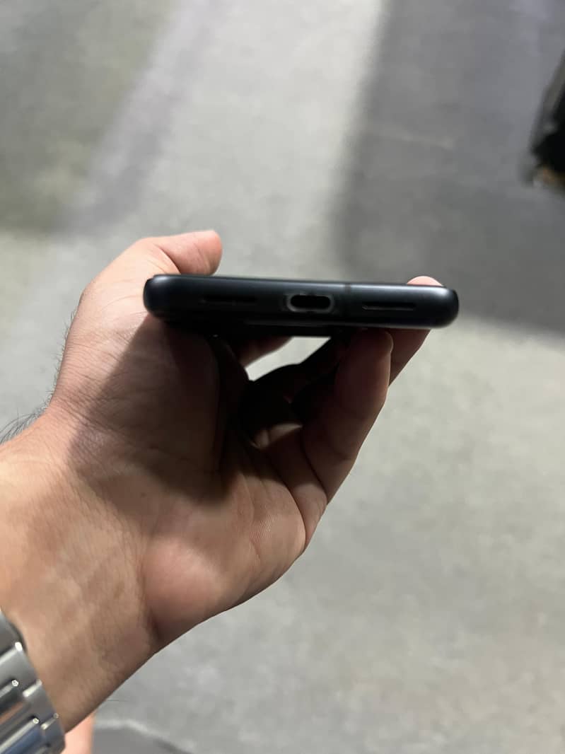 Google Pixel 8 5