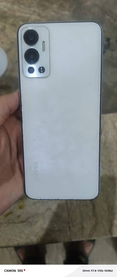 Infinix Hot 12