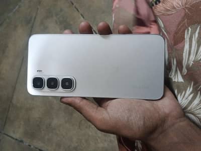 Infinix Hot 60i 6+4/128