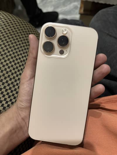 Apple iPhone 16 Pro Max