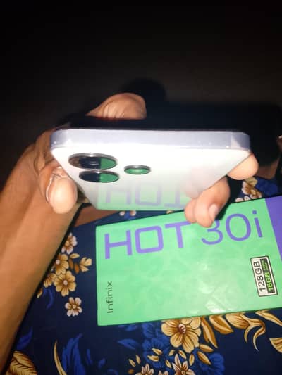 Infinix Hot 30i