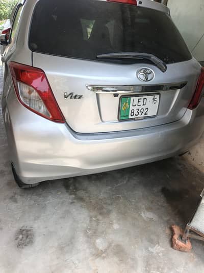 Toyota Vitz 2015 urgent for sale