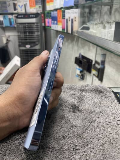 Apple iPhone 13 Pro