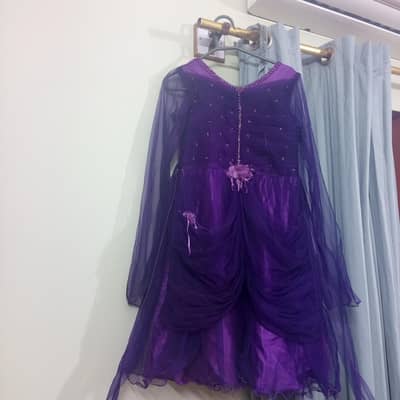 baby frocks available