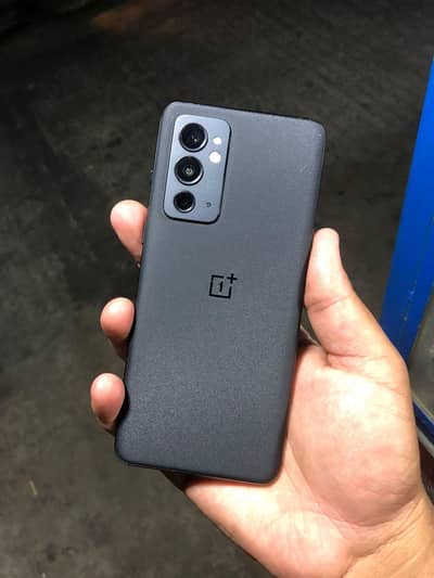 One Plus 9RT