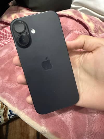 Apple iPhone 16