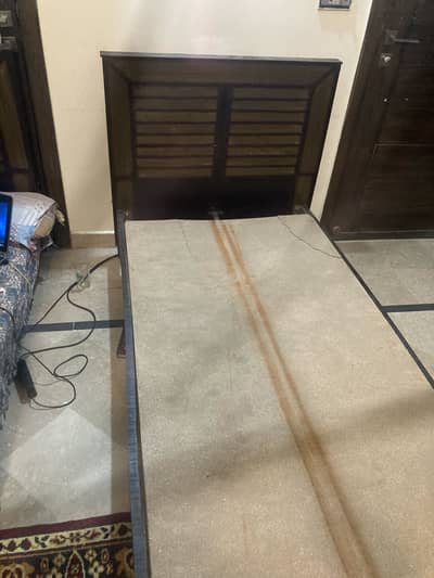 Single strong wooden bed frame