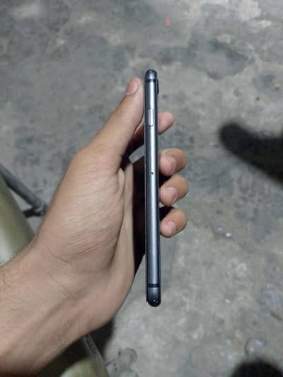 Apple iPhone 8