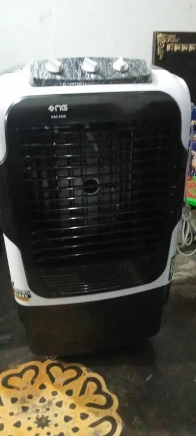 AC/DC inverter