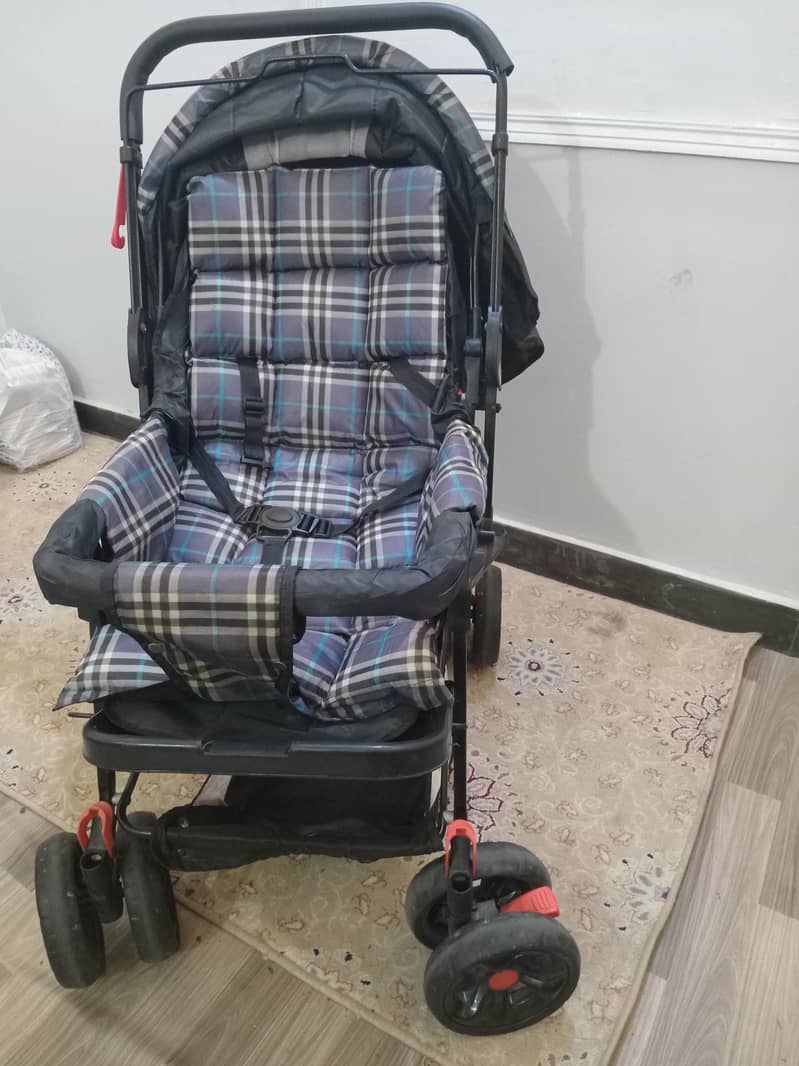 STROLLER 1