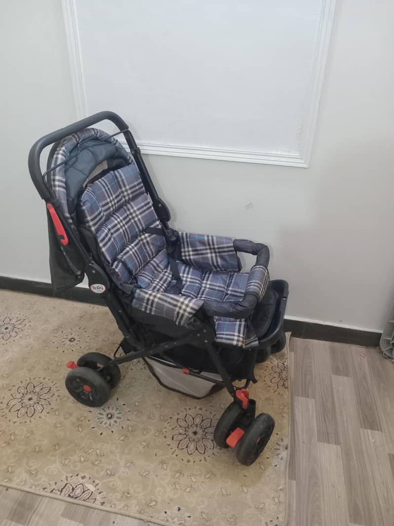 STROLLER 4