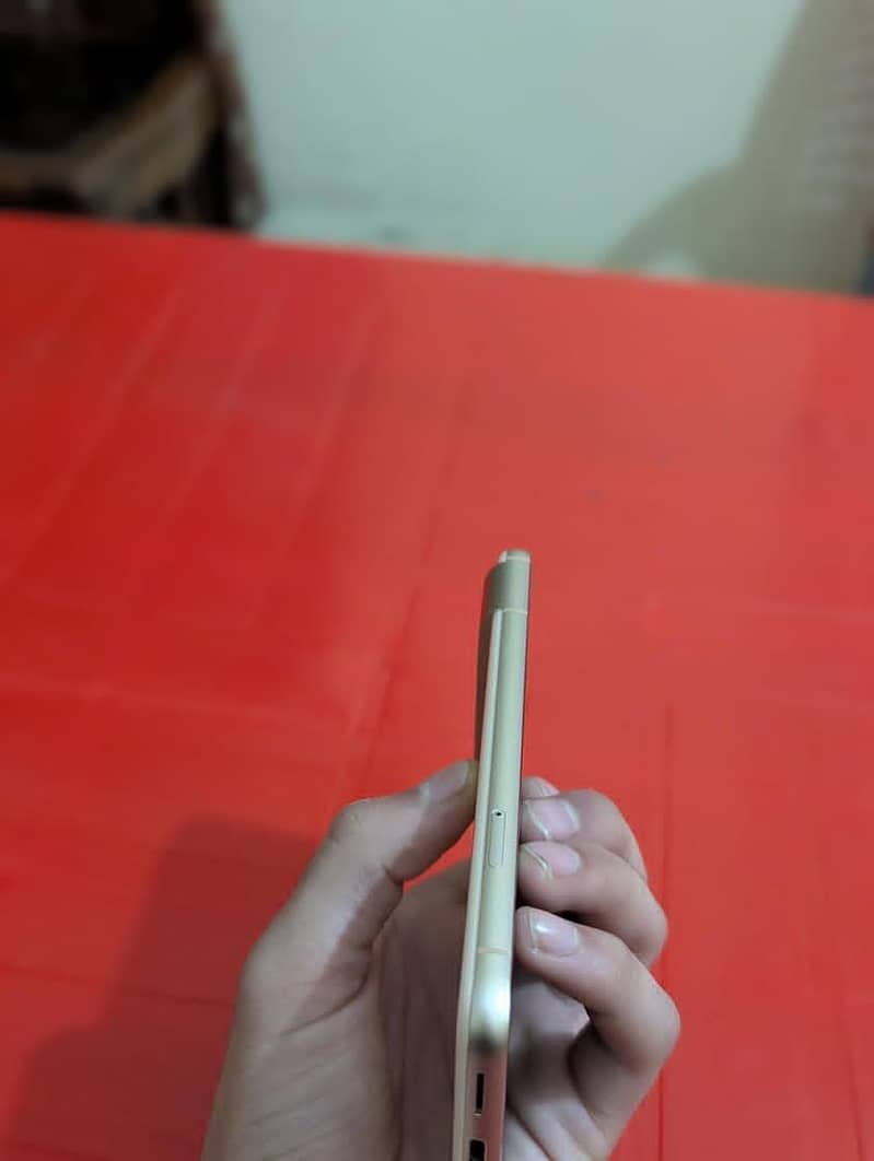 Google Pixel 8 3