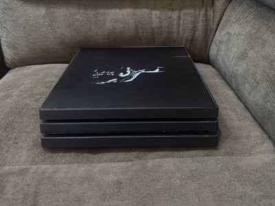 Playstation 4 | Ps4 Pro | 1tb | Jailbreak | 11 version | 2 Controllers