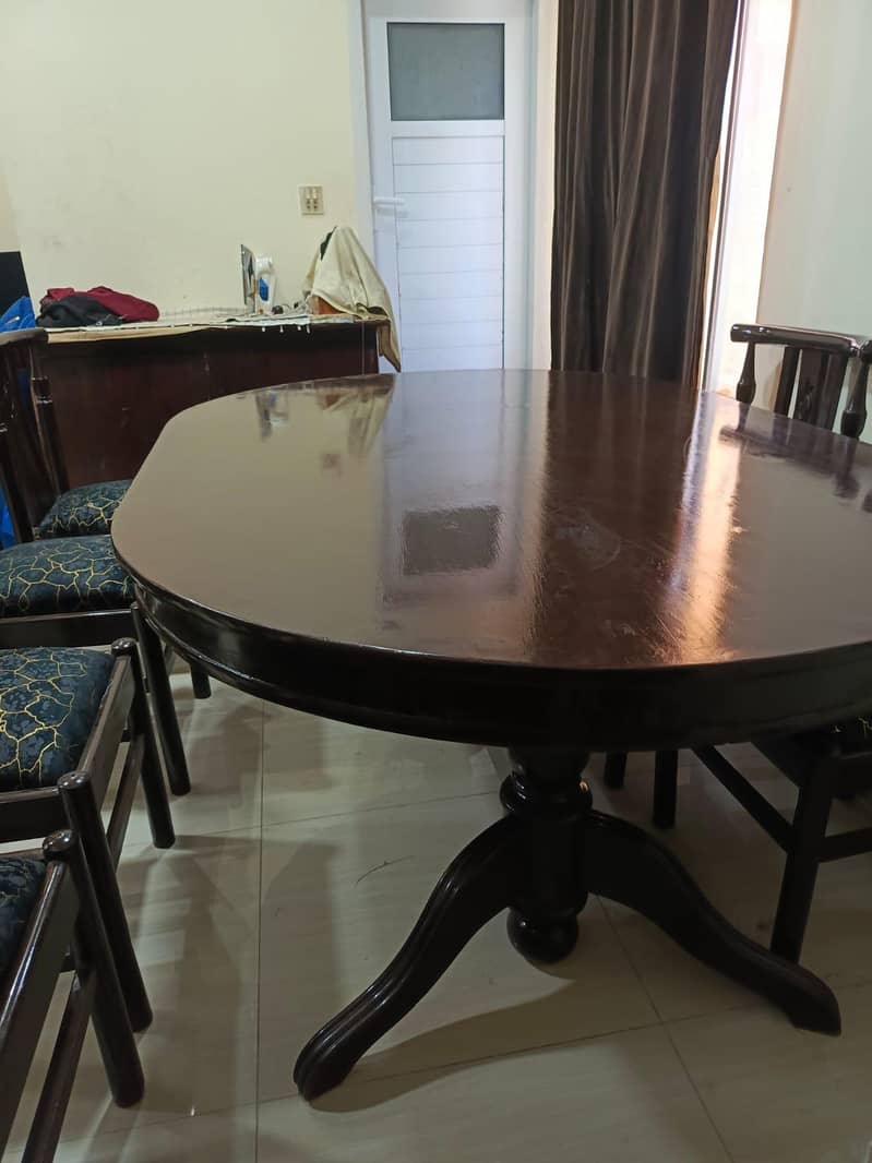 Dining table 4