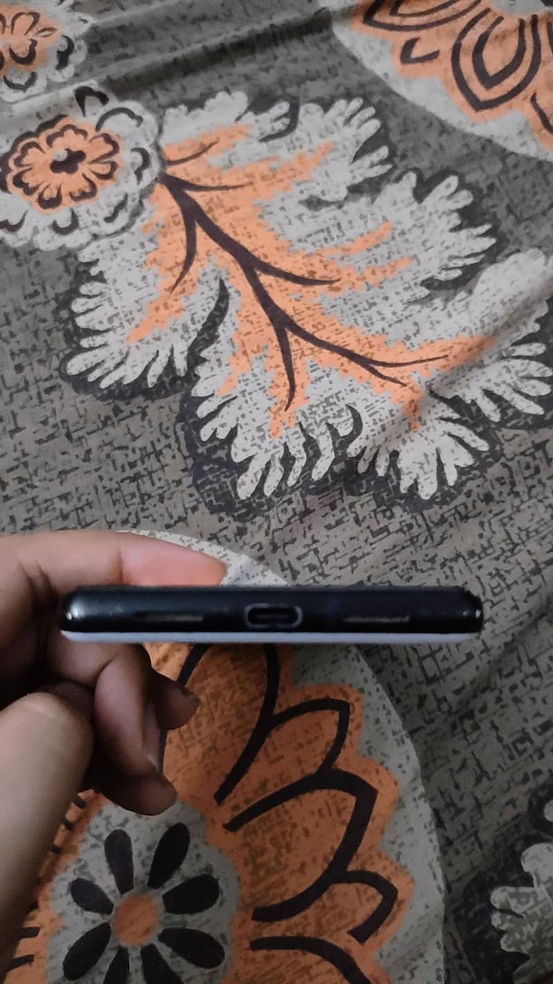 Google Pixel 6 3