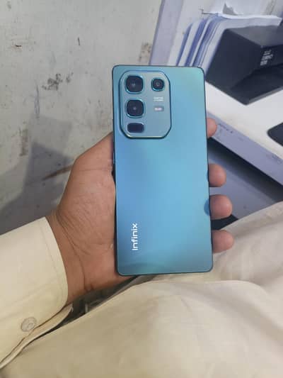 Infinix Note 50 Wireless Charging
