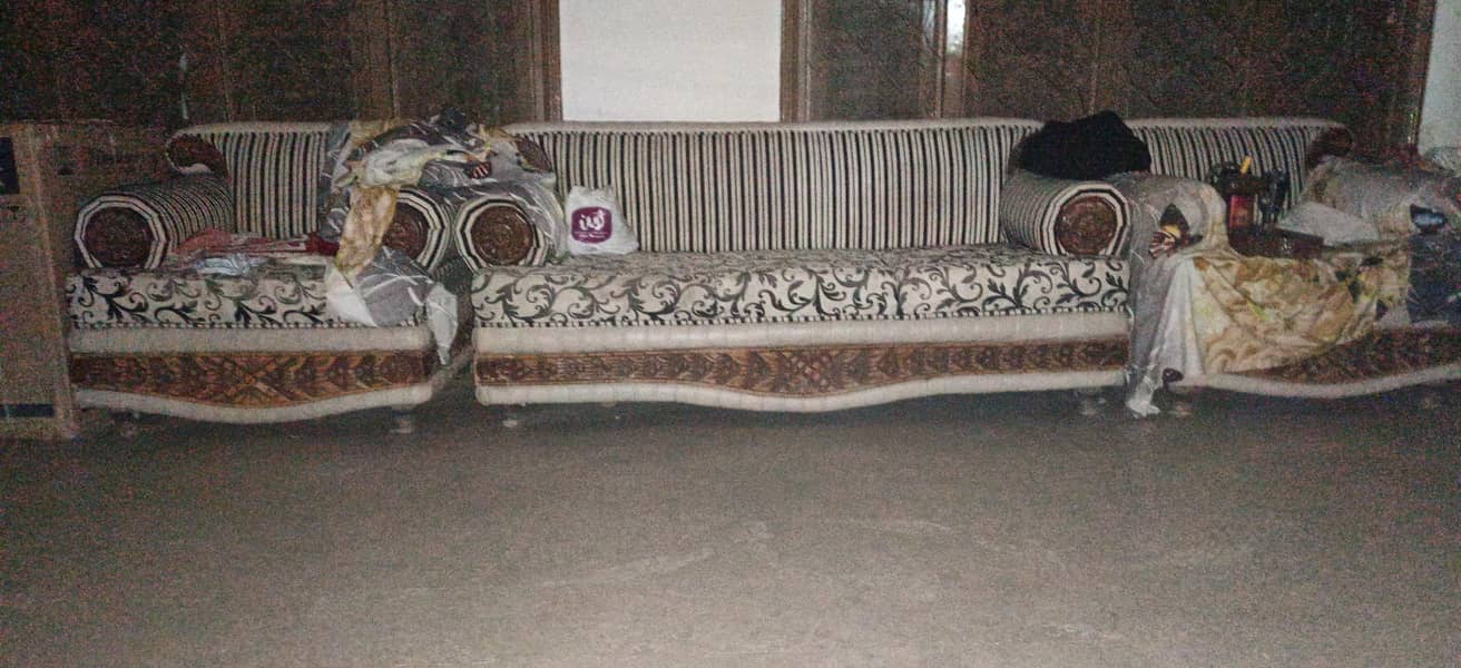 sofa set 0