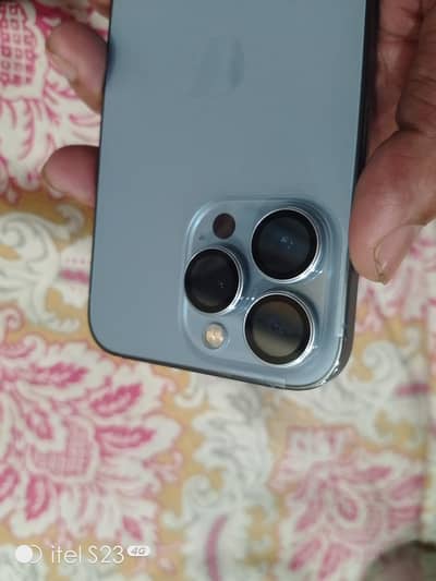 Apple iPhone 13 Pro