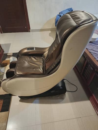 Rexton Massage Chair RK 1900A