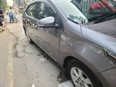 Toyota Corolla Altis 2016