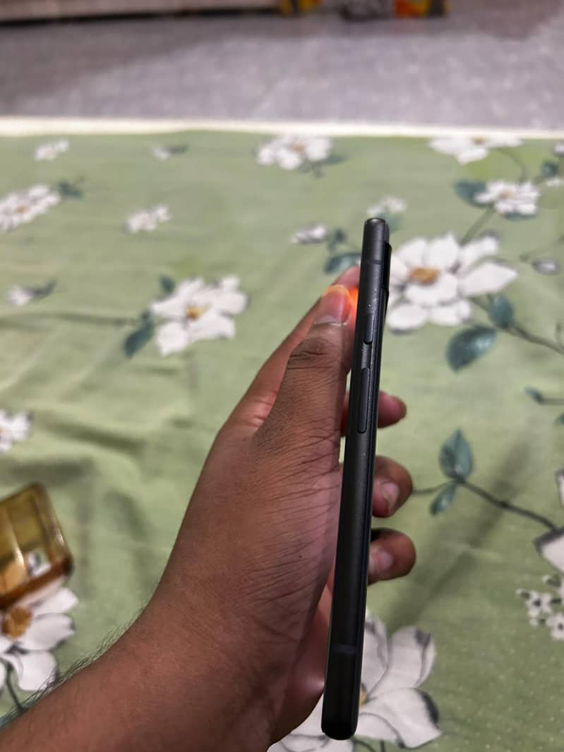 Google Pixel 6a 3