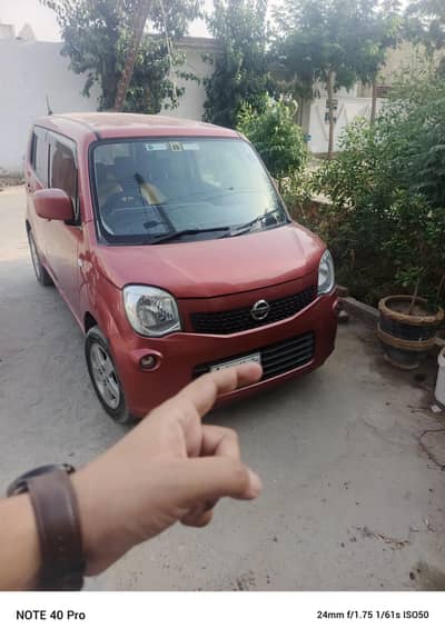 Nissan Moco 2014