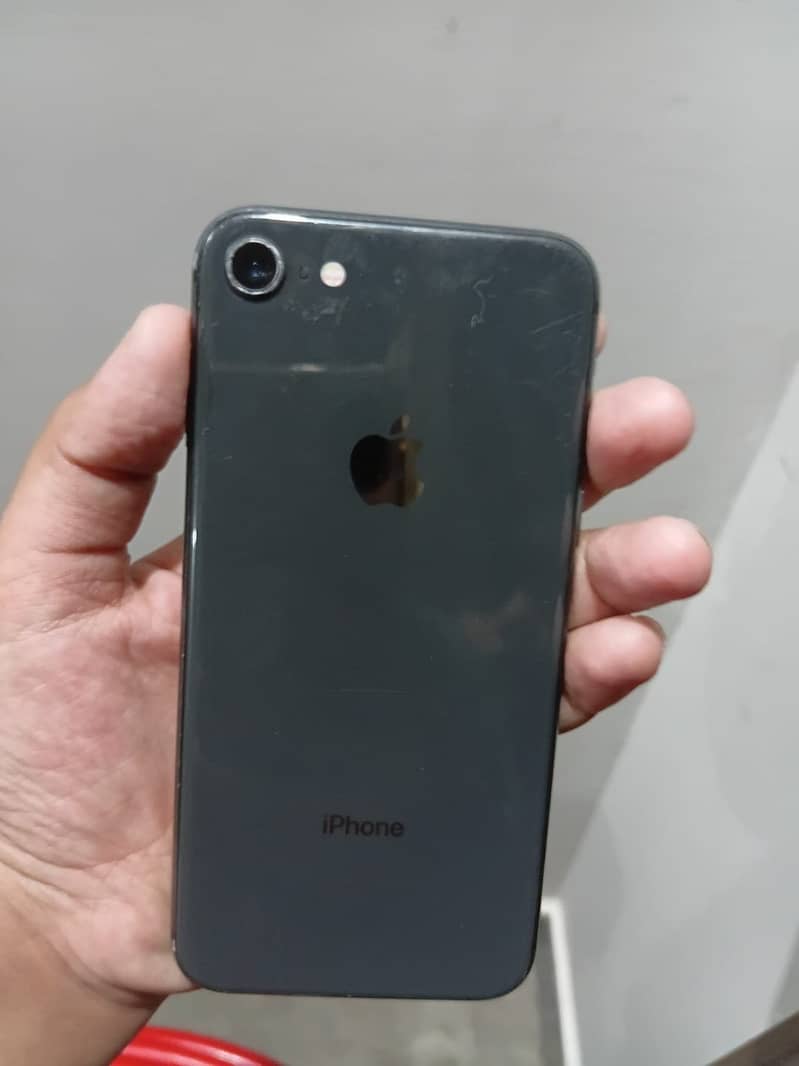 Apple iPhone 8 0