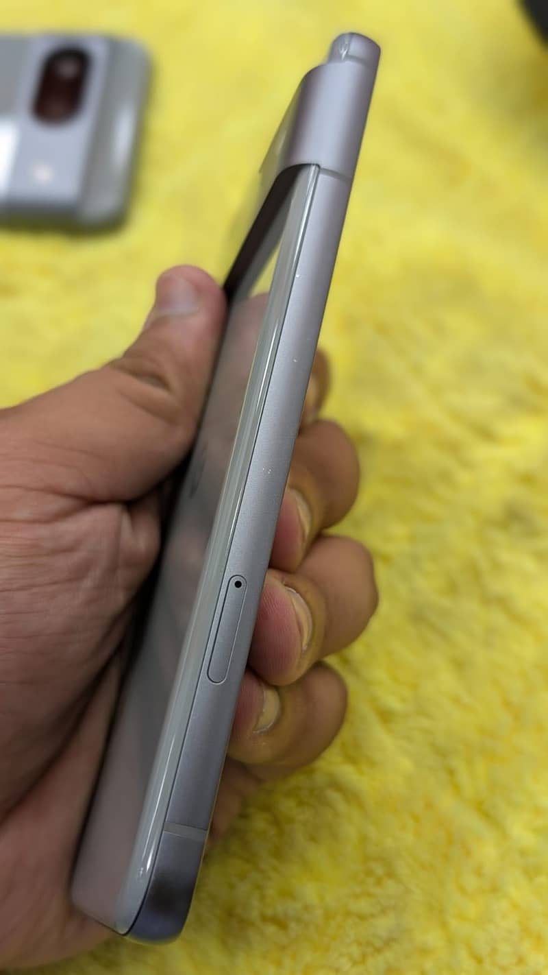 Google Pixel 8 0