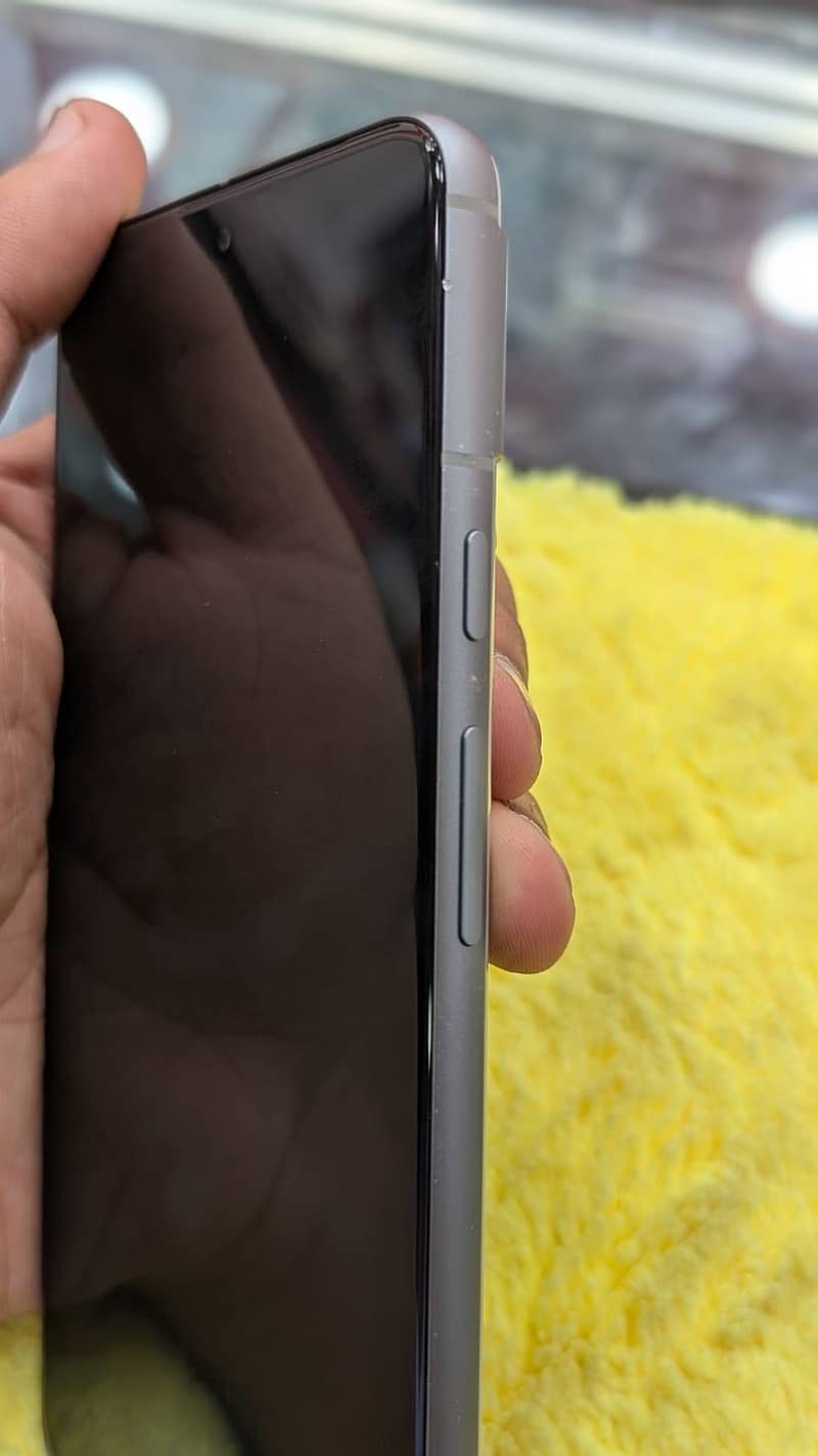 Google Pixel 8 10
