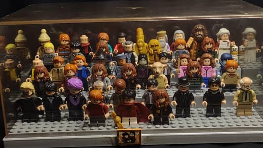 lego Harrypotter Minifigures with display case