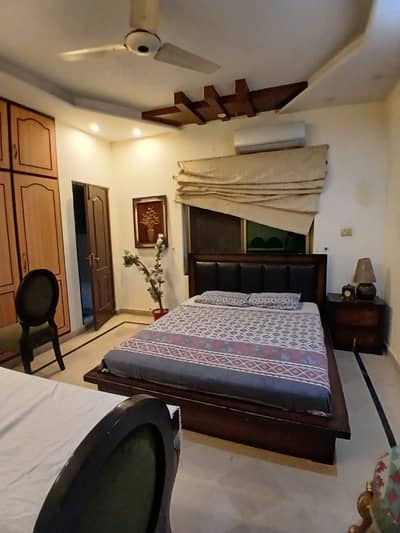 House For Sale In Gous E Azam Colony Gulberg 2