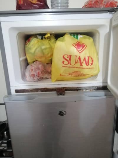 Geepas Brand import dubai cooling excellent condition 10/9