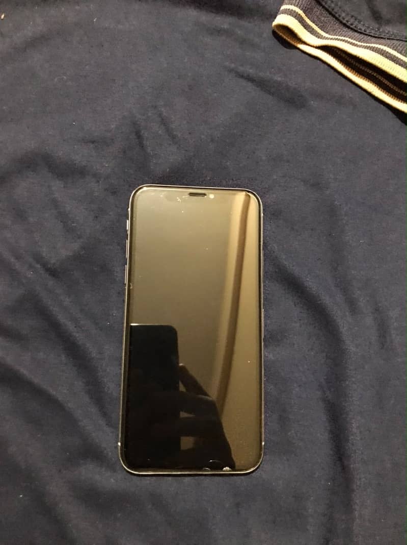 Apple iPhone X 2