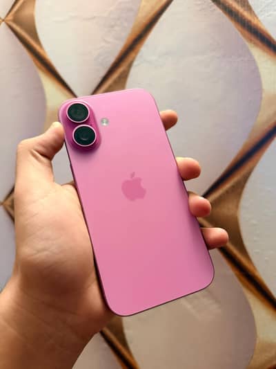 Apple iPhone 16