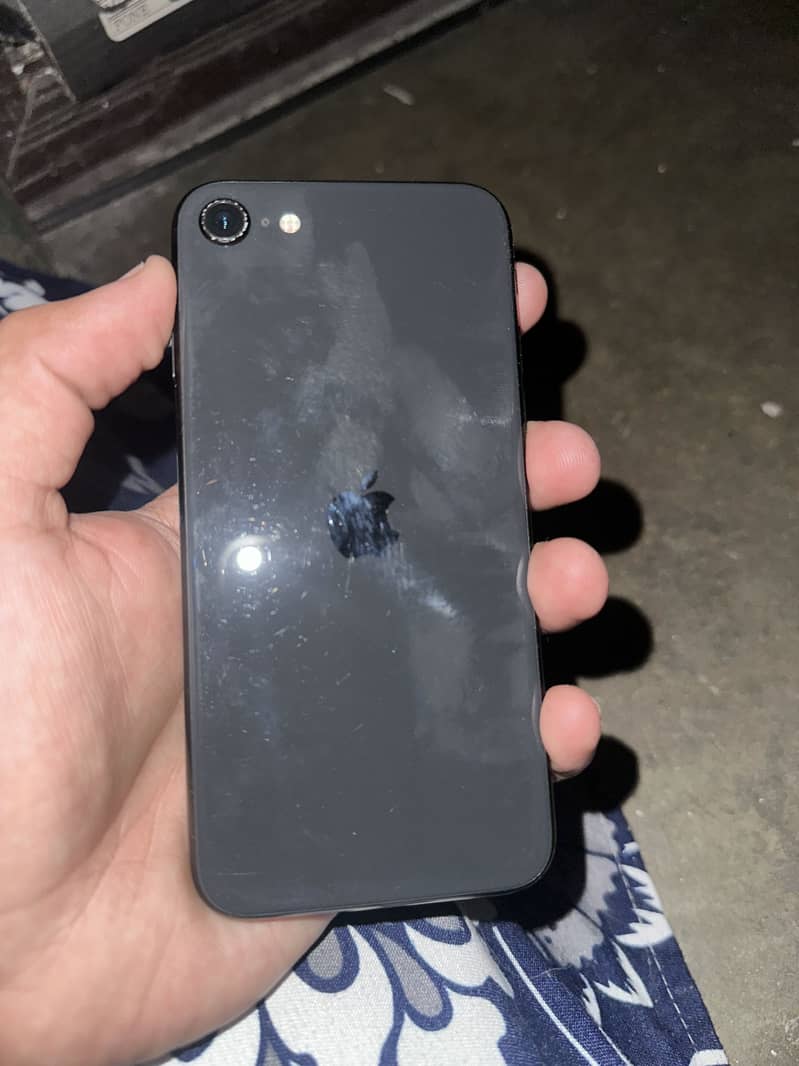 Apple iPhone SE 3