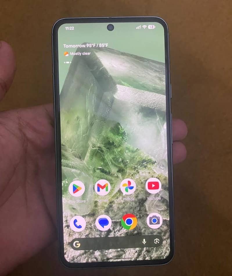 Google Pixel 8 3