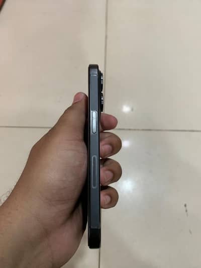Apple iPhone 15 Pro