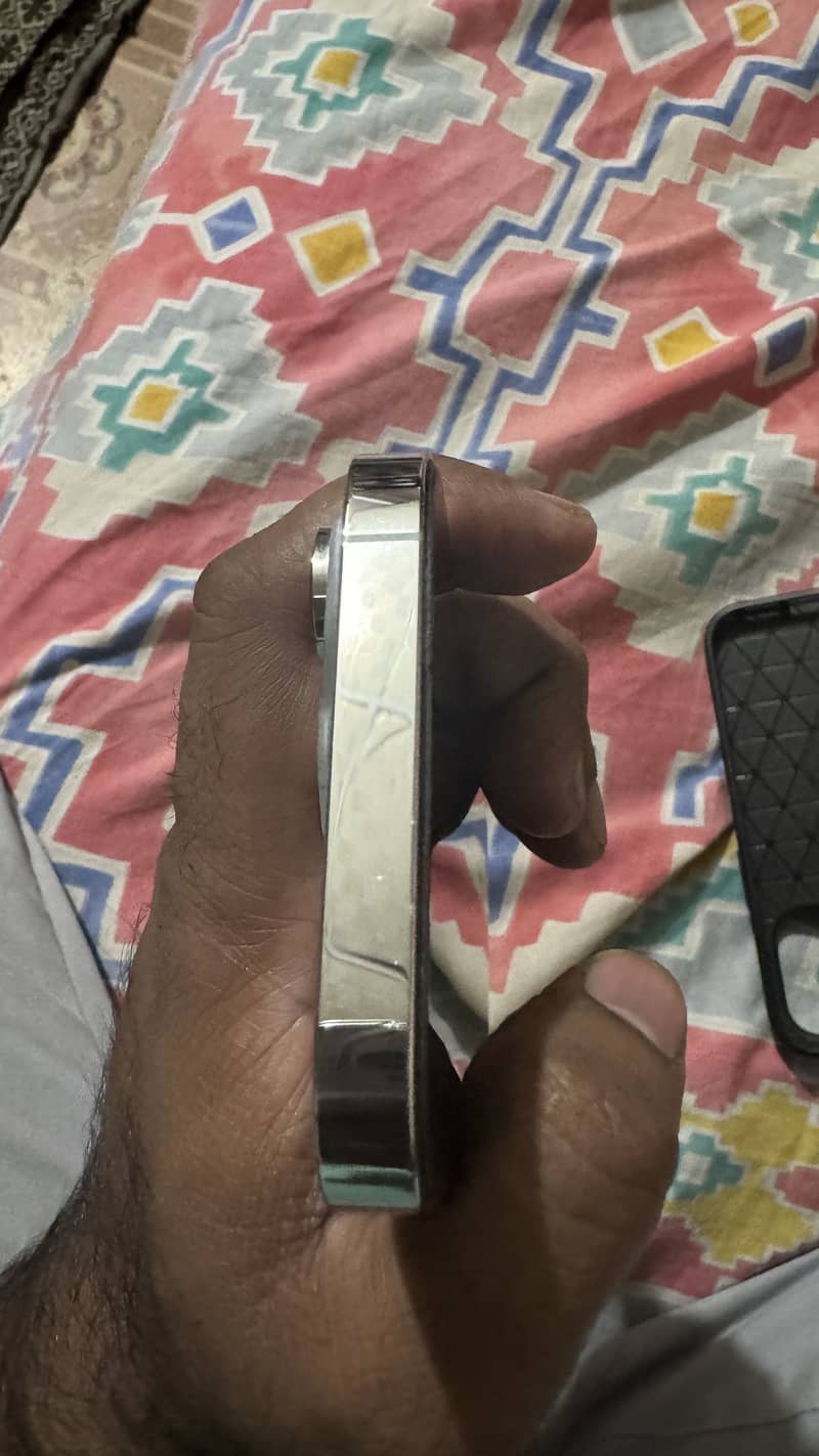Iphone 14 Pro 4