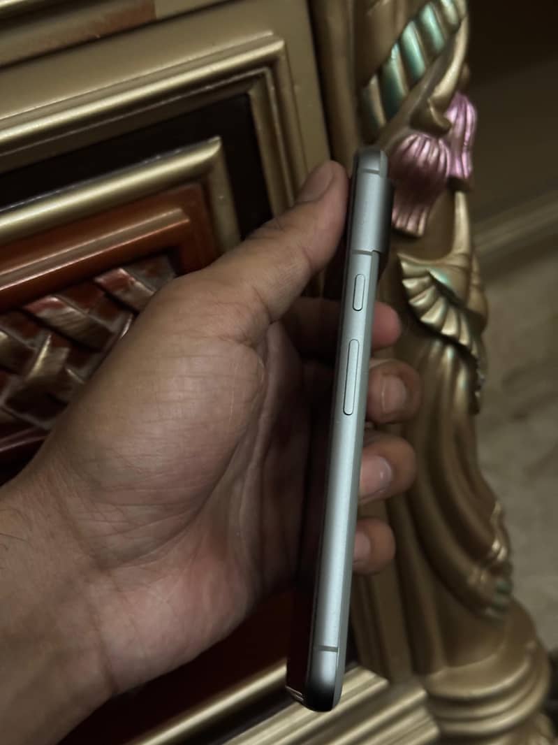 Google Pixel 8 1