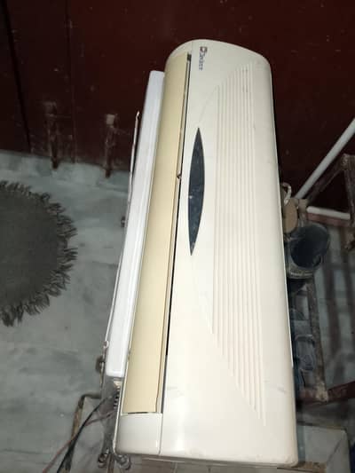 Dawlance 1 ton non inverter