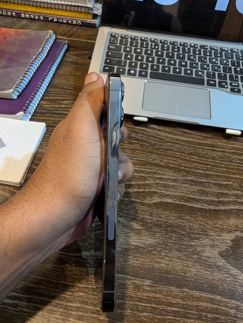 Iphone 13 pro max 4