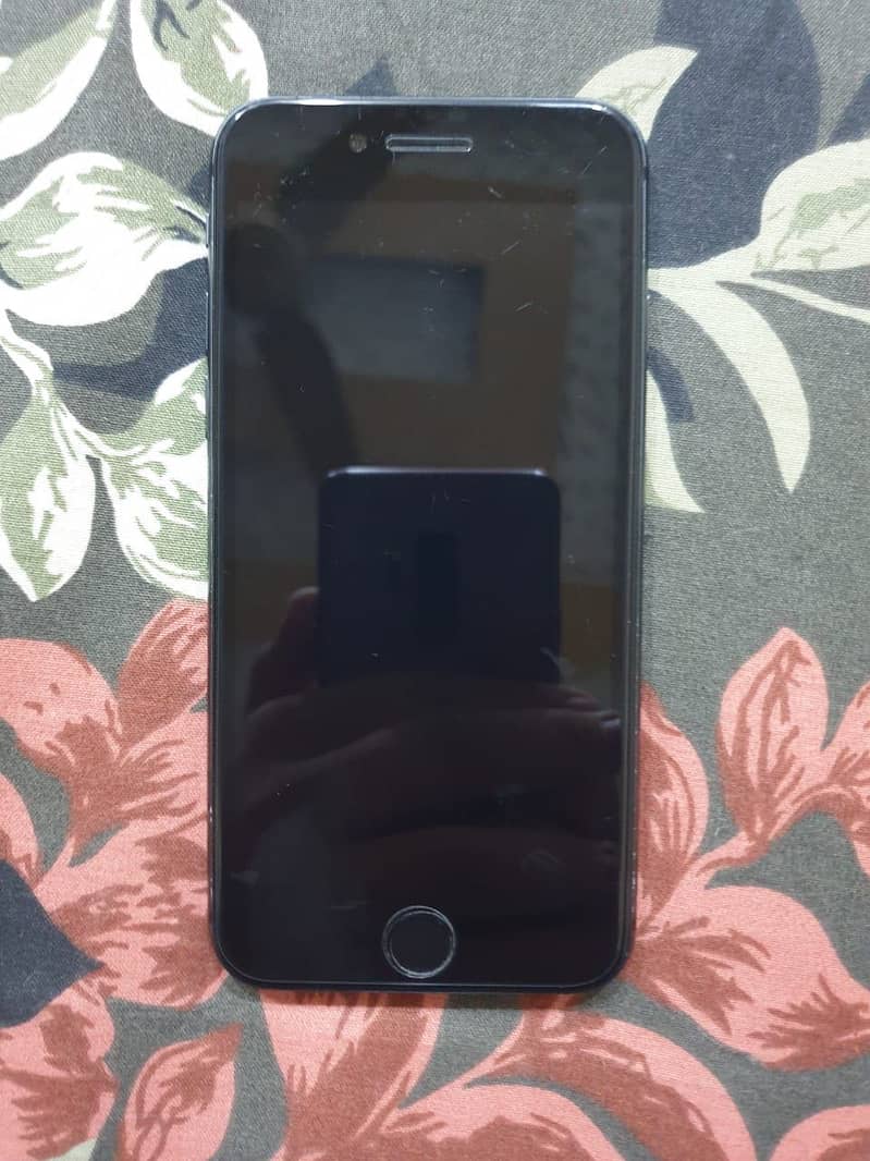 Apple iPhone 8 0