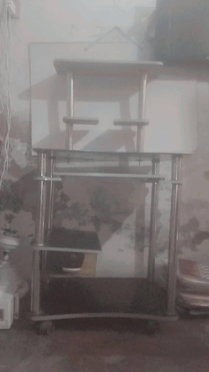 computer table window 4