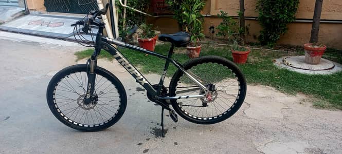 light weight cycle for students or mens