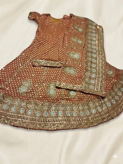 Beautiful Ladies Suit – Like New