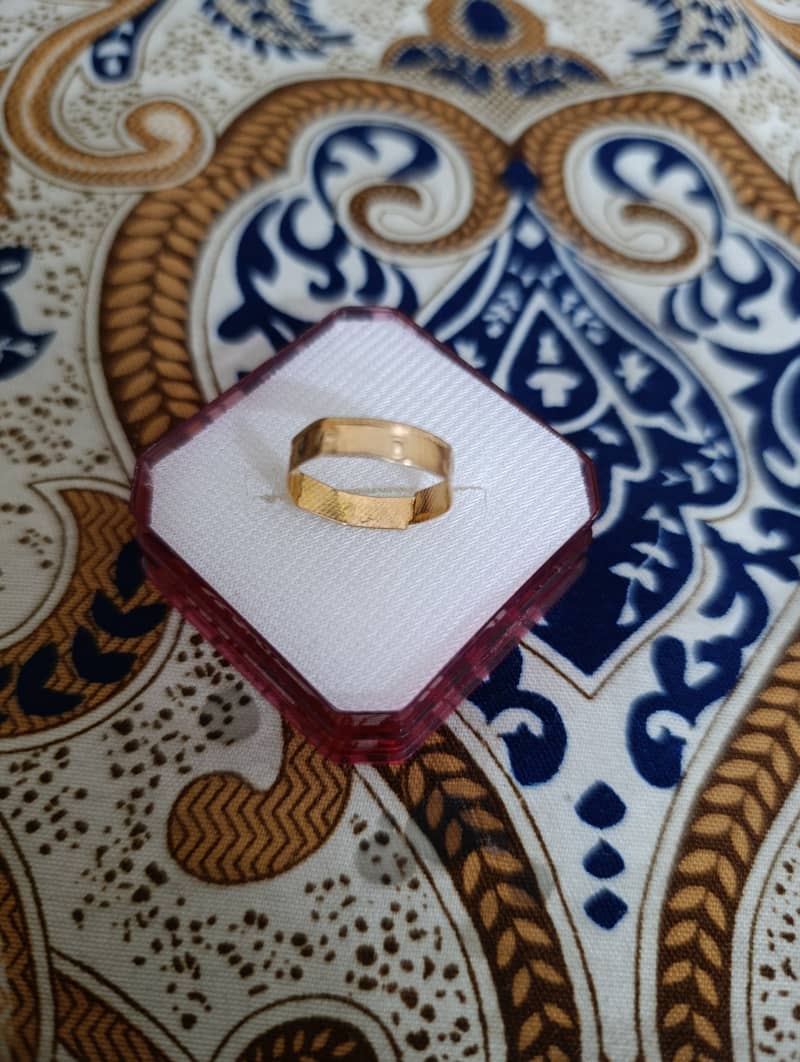 Gold Ring 0