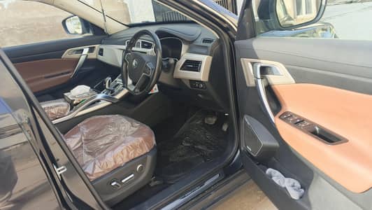 Proton X70 Premium AWD