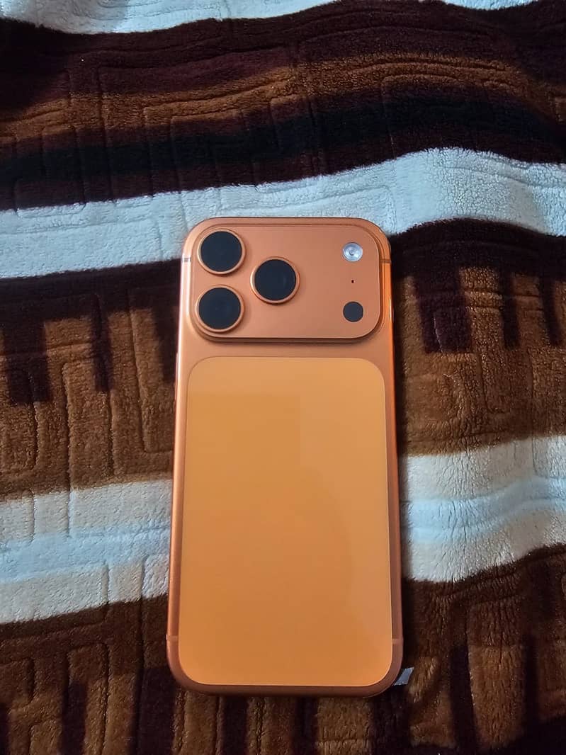 Apple iPhone 17 Pro 1