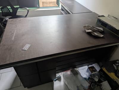 office tables